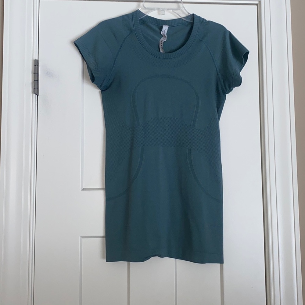 Lululemon Swiftly Tech Shirt
